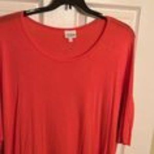Lularoe Tee - Coral - XL